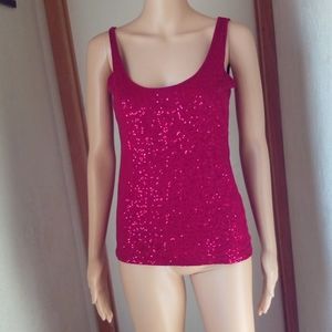 MODA INTERNATIONAL GLITTER RED TOP